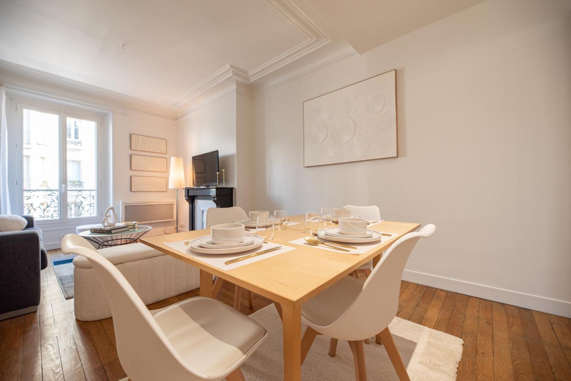 Cia - Bastille, Rue De La Roquette